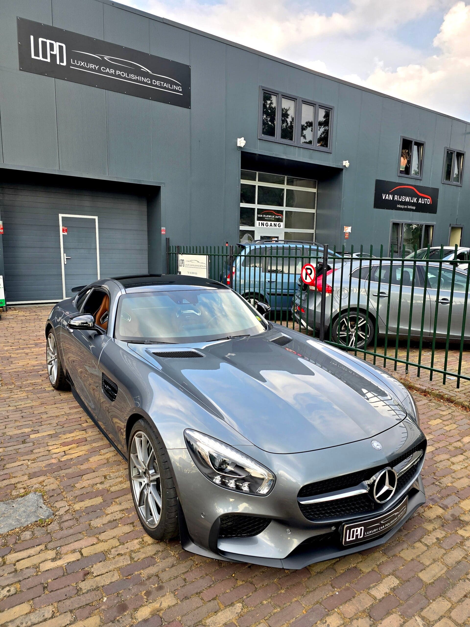 Auto detailing resultaat van Luxury Car Polishing en Detailing in Cruquius