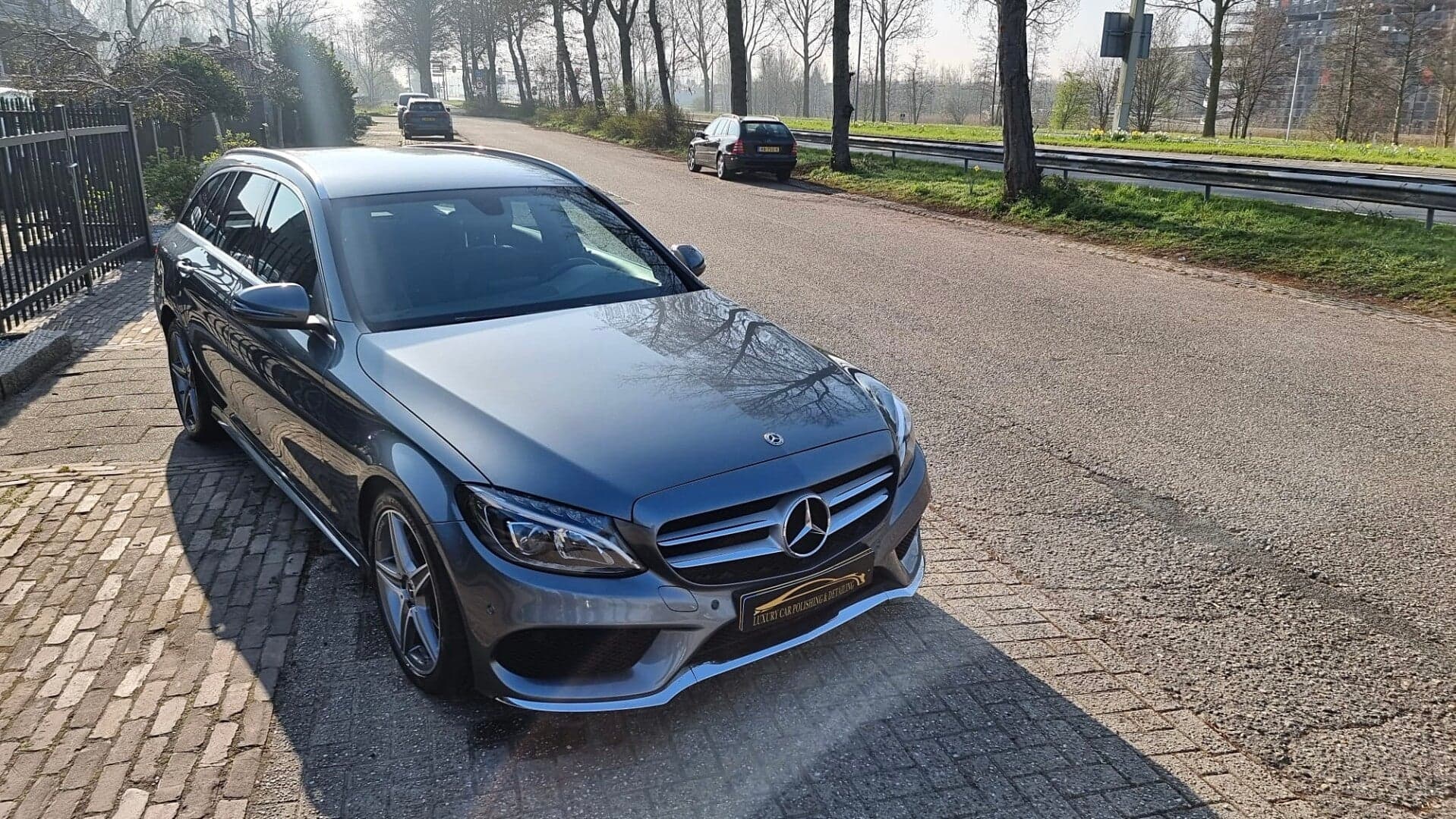 Auto detailing resultaat van Luxury Car Polishing en Detailing in Cruquius
