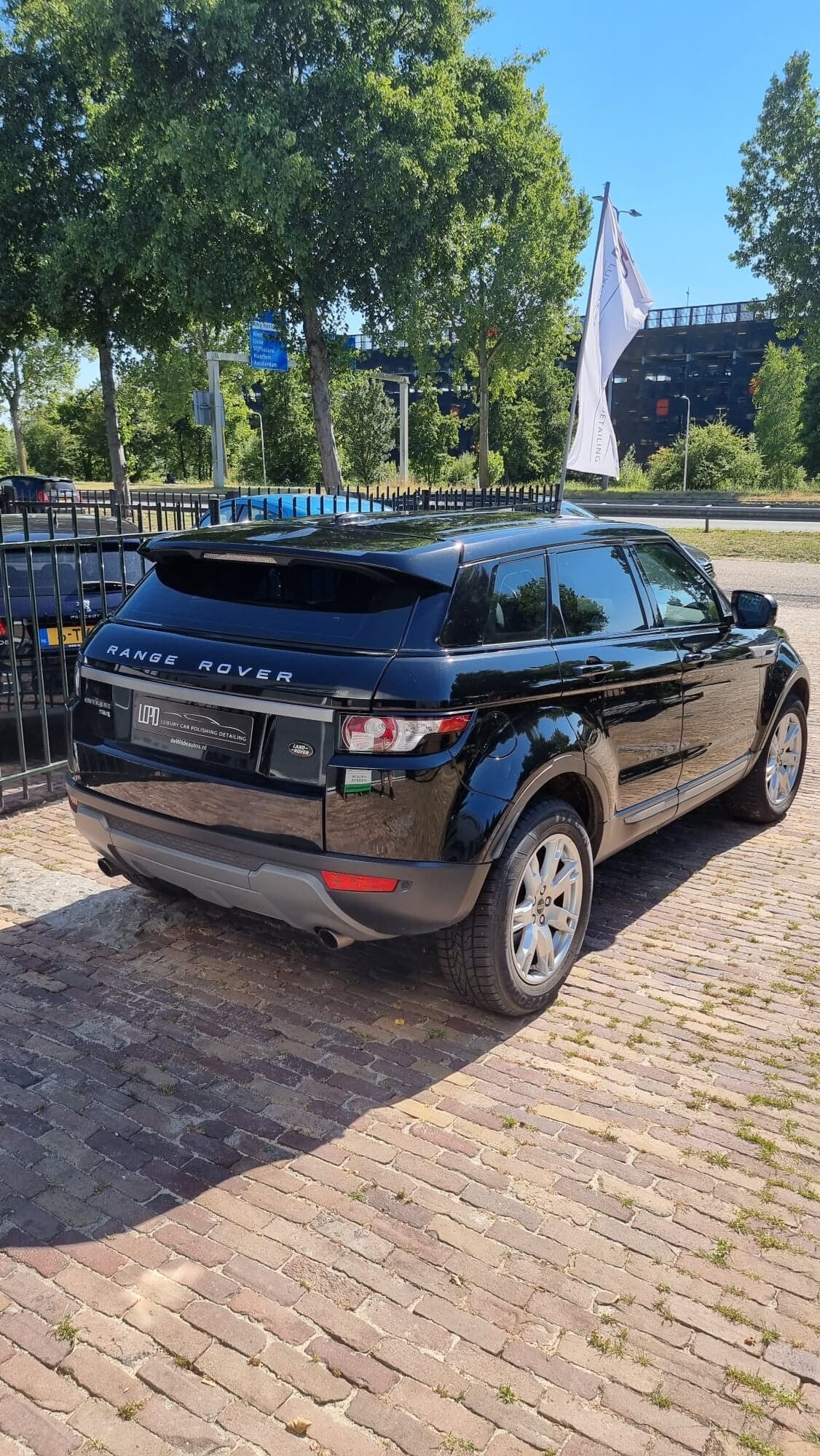 Auto detailing resultaat van Luxury Car Polishing en Detailing in Cruquius