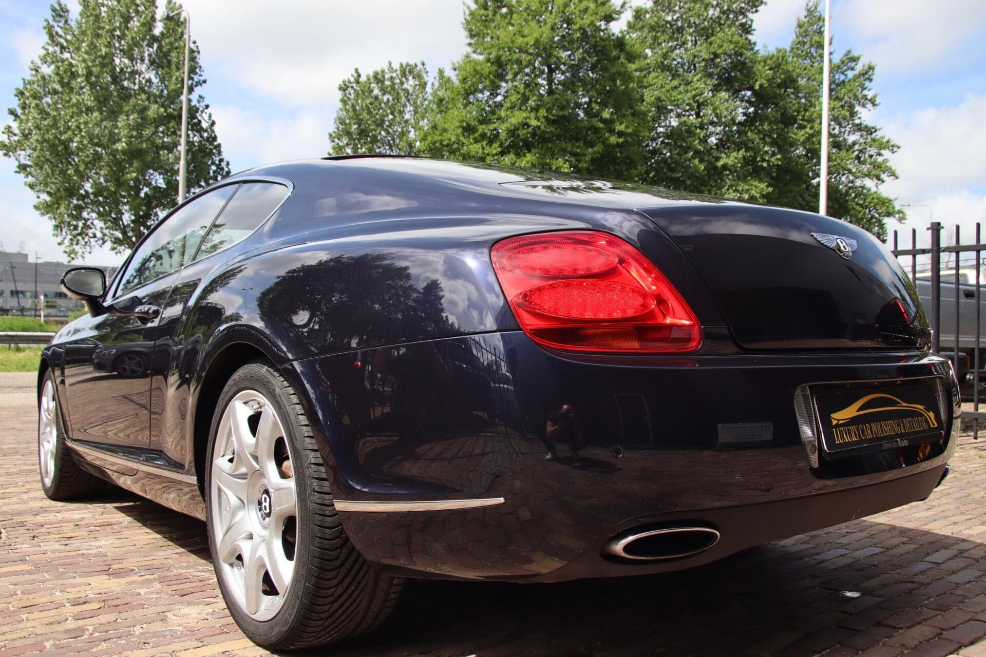 Auto detailing resultaat van Luxury Car Polishing en Detailing in Cruquius