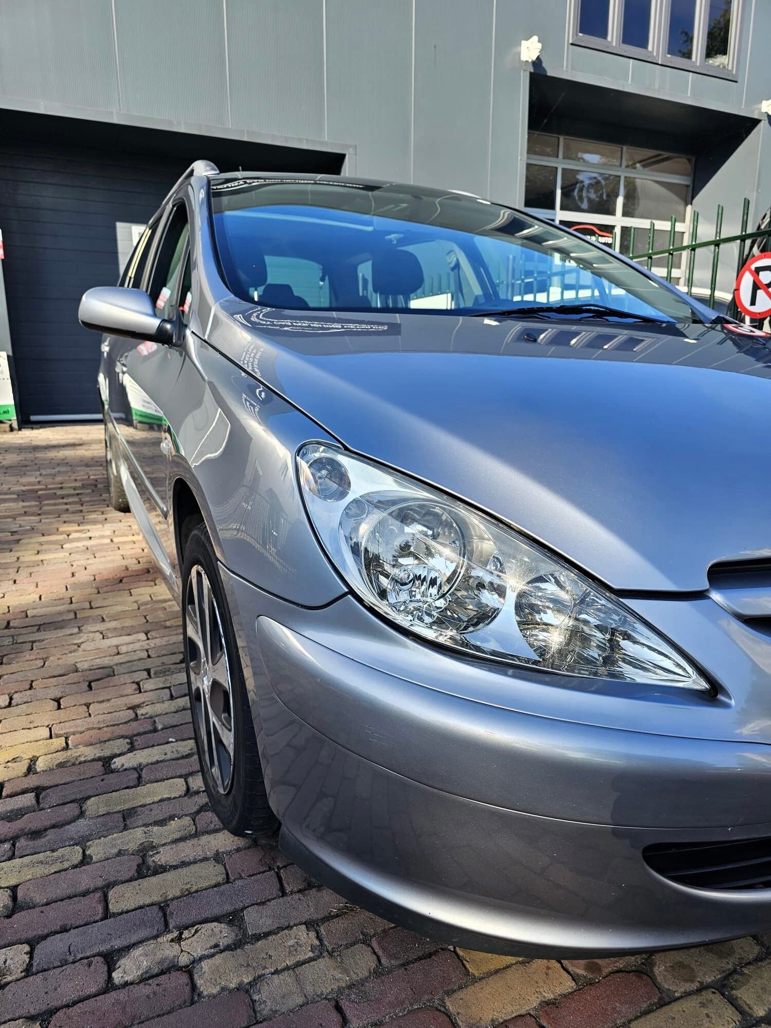 Auto detailing resultaat van Luxury Car Polishing en Detailing in Cruquius