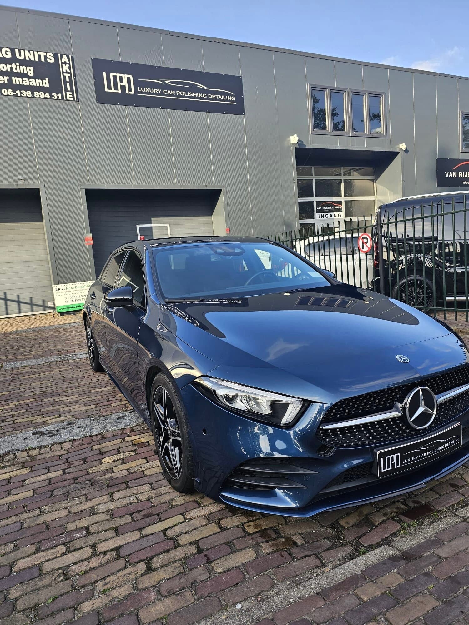 Auto detailing resultaat van Luxury Car Polishing en Detailing in Cruquius