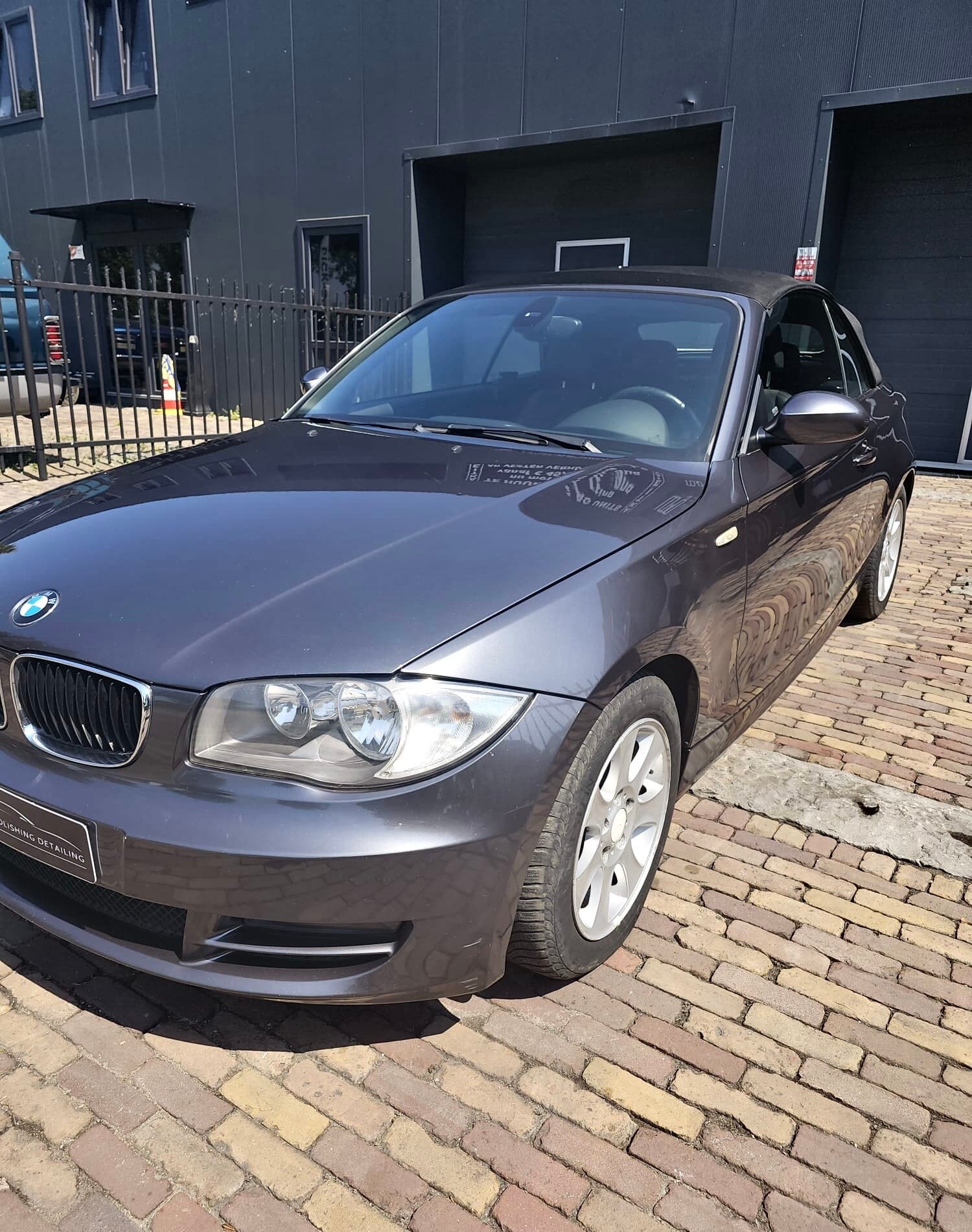 Auto detailing resultaat van Luxury Car Polishing en Detailing in Cruquius